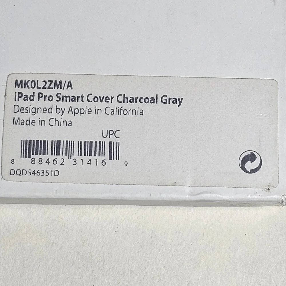 Authentic OEM Genuine Apple iPad Pro Smart Cover MK0l2ZMA/A 12.9